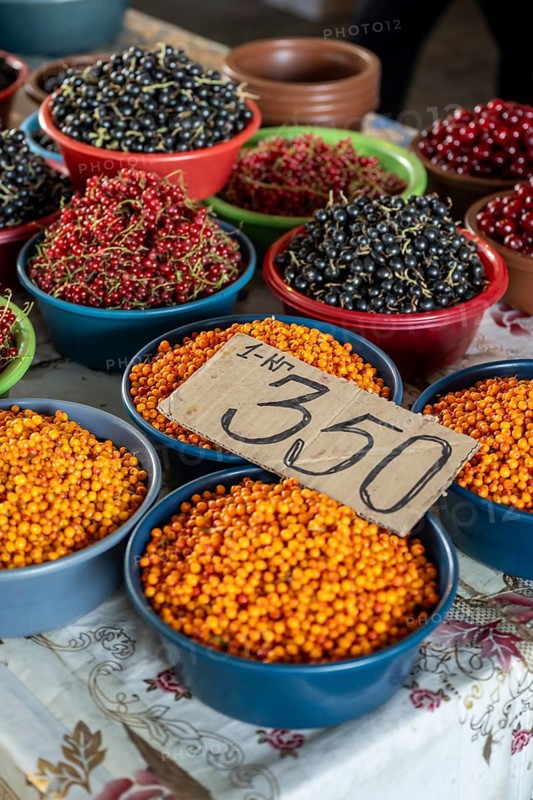 Berries for sale, market stall at the Osh Bazaar, Bishkek, Kyrgyzstan, Asia