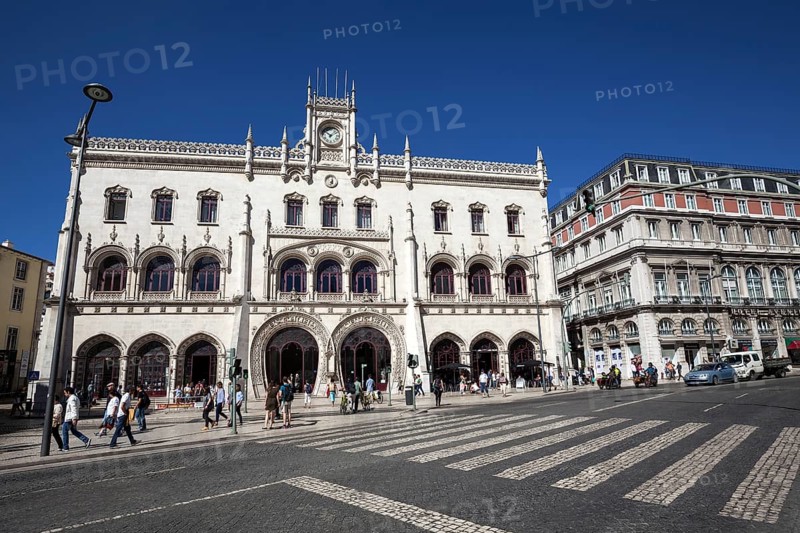 Rossio railway station building, Estacao do Rossio, with horseshoe-shaped entrances, at Praca de Dom Pedro IV, Rossio district, Lisbon, Portugal, Europe