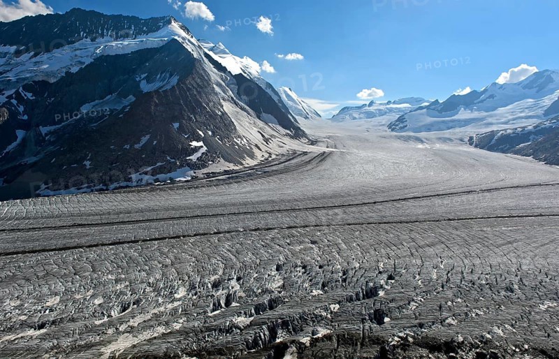 Konkordiaplatz, view from the Konkordiahütte over the ice field towards Lötschenlücke, UNESCO World Heritage Swiss Alps Jungfrau-Aletsch, Bernese Oberland, Switzerland, Europe