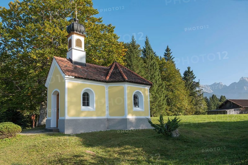 Maria Rast Chapel, Buckelwiesen near Krün, Werdenfelser Land, Upper Bavaria, Bavaria, Germany, Europe