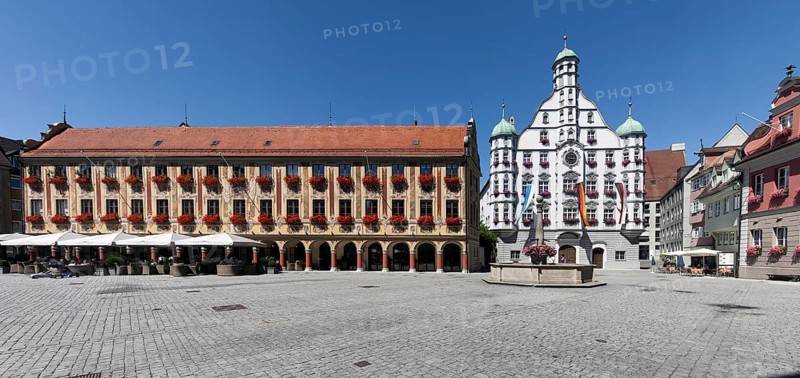 Athaus and wheelhouse on the market square Memmingen Germany