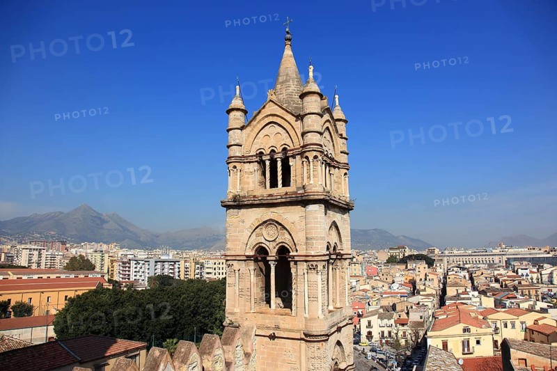 City of Palermo, view from the roof of the Cathedral Maria Santissima Assunta to a tower of the cathedral and the city, UNESCO World Heritage Site, Sicily, Italy, Europe