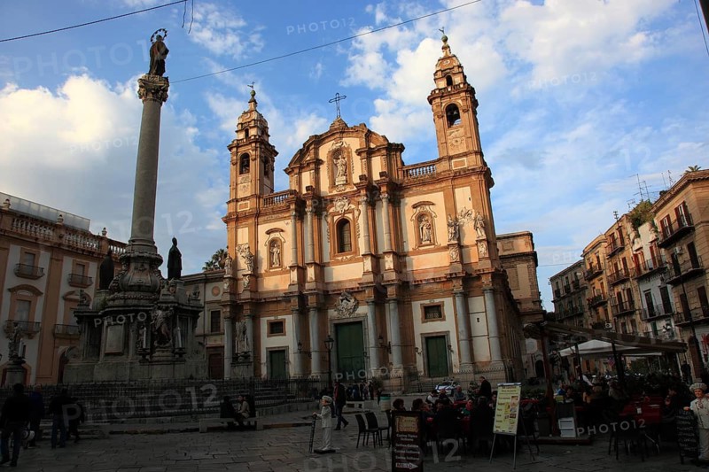 Old Town of Palermo, Church of San Domenico and Marian Column in Piazza San Dominica, Sicily, Italy, Europe
