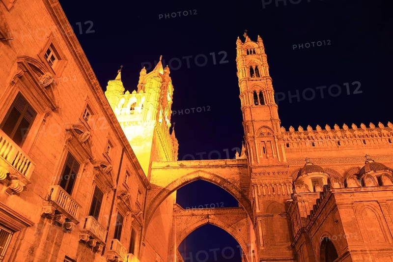 In the old town of Palermo, West Tower and the connecting pointed arches to the Cathedral Maria Santissima Assunta, Unesco World Heritage Site, Sicily, Italy, Europe