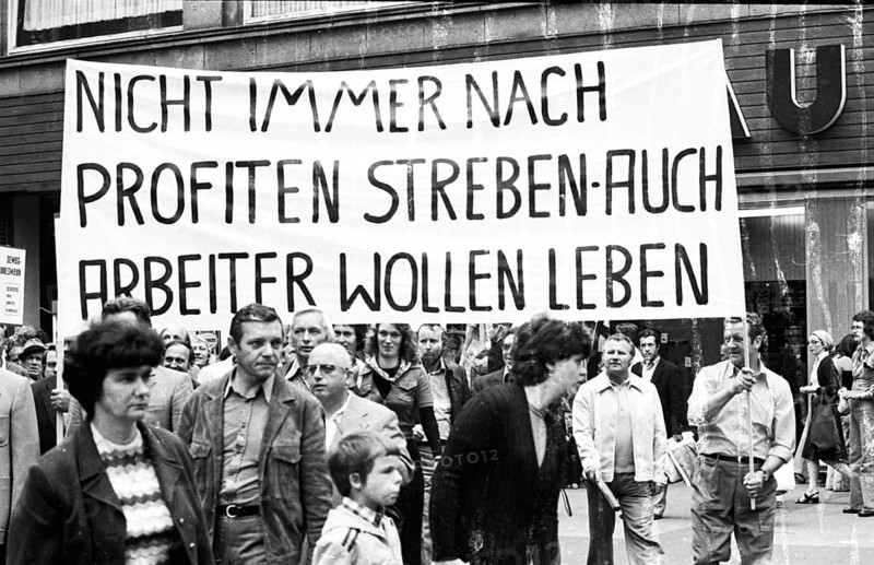 Concern for their jobs brought the Demag-Mannesmann workforce to the streets in protest on 13 July 1975 in Düsseldorf. The particular feature of the protest was the imminent closure of the plant in Kalletal, Germany, Europe