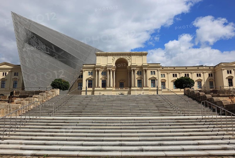 Military History Museum of the German Armed Forces, main arsenal building with wedge, architect Daniel Libeskind, Dresden, Saxony, Germany, Europe