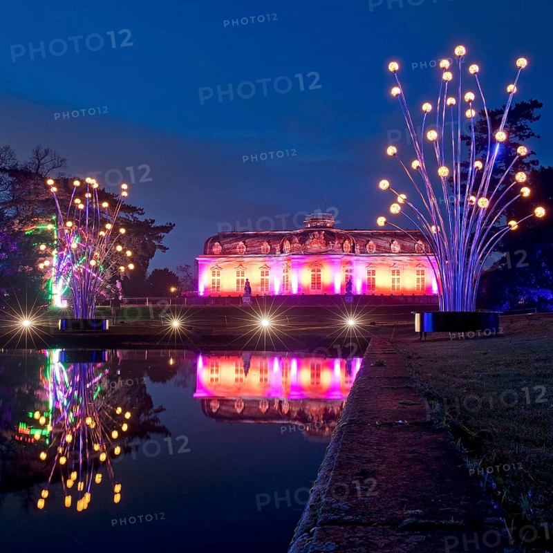 Illuminated Benrath Palace in the evening with the mirror pond at Christmas Wunderwelt, Düsseldorf, North Rhine-Westphalia, Germany, Europe