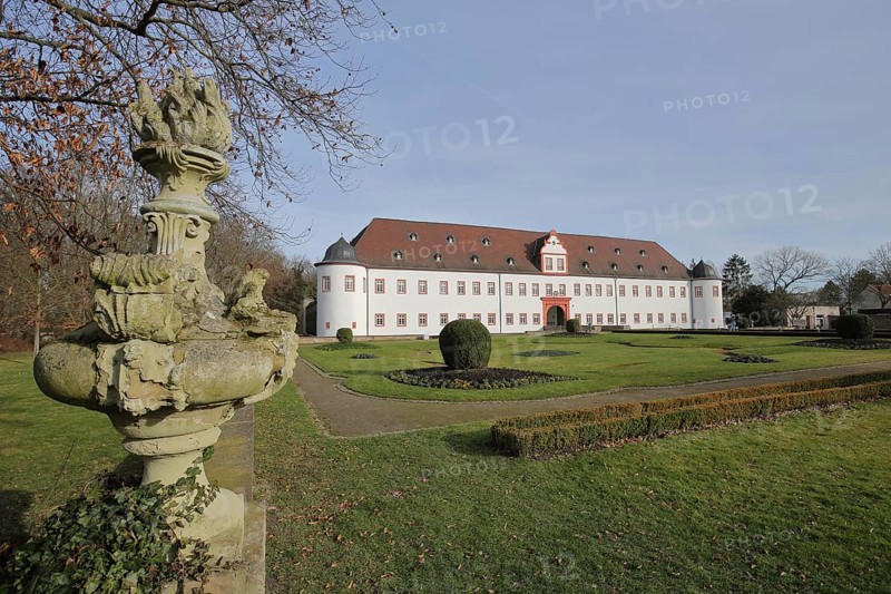 Schönborn Castle with stone sculpture Heusenstammer Schloss, Heusenstamm, Hesse, Germany, Europe