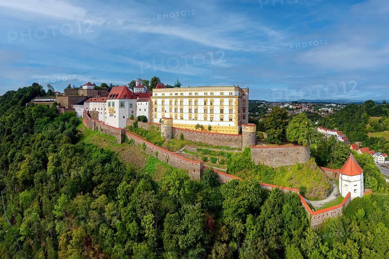Veste Oberhaus, built 1219-1800, aerial view, Dreiflüssestadt Passau, independent university town, administrative district of Lower Bavaria, Eastern Bavaria, Bavaria, Germany, Europe
