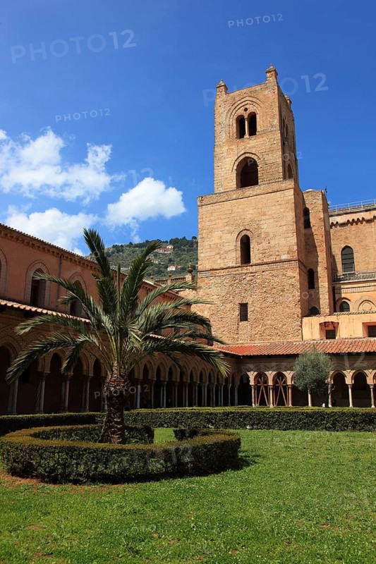 City of Monreale, the cloister of the Cathedral of Santa Maria Nuova, Unesco World Heritage Site, Sicily, Italy, Europe