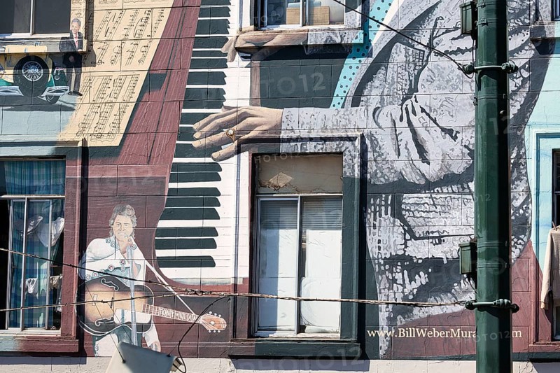 Mural, Jazz Mural, detail with pianist, guitarist and singer, artist Bill Weber, North Beach, San Francisco, California, USA, North America