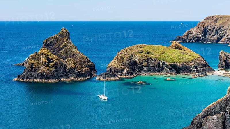 Kynance Cove and Asparagus Island, Cornwall, England, United Kingdom, Europe