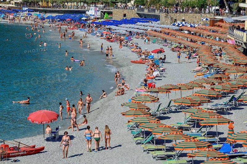 Monterosso Beach, Spiaggia di Fegina, Cinque Terre, Province of La Spezia, Liguria, Italy, Europe