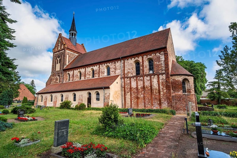 Saint Nicholas Church, Beuster, Saxony-Anhalt, Germany, Europe