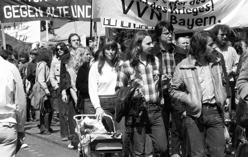 The 35th anniversary congress to end fascist rule was accompanied by a demonstration and rally in Mannheim, Germany on 10 May 1980