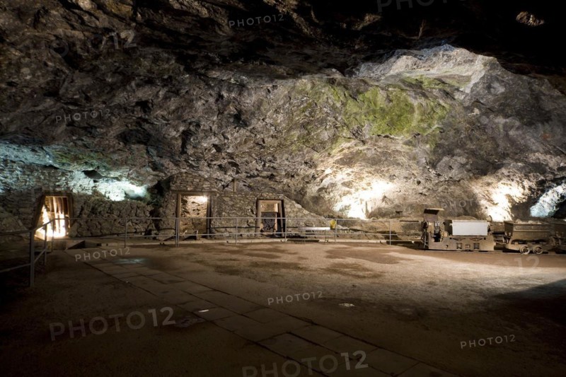 The Marienglashöhle is a show cave in the Thuringian Forest. For the most part, it is not a natural cave, but consists mainly of cavities created by gypsum and copper mining. This is why it is also run as a show mine, Friedrichroda, Thuringia, Germany, Europe