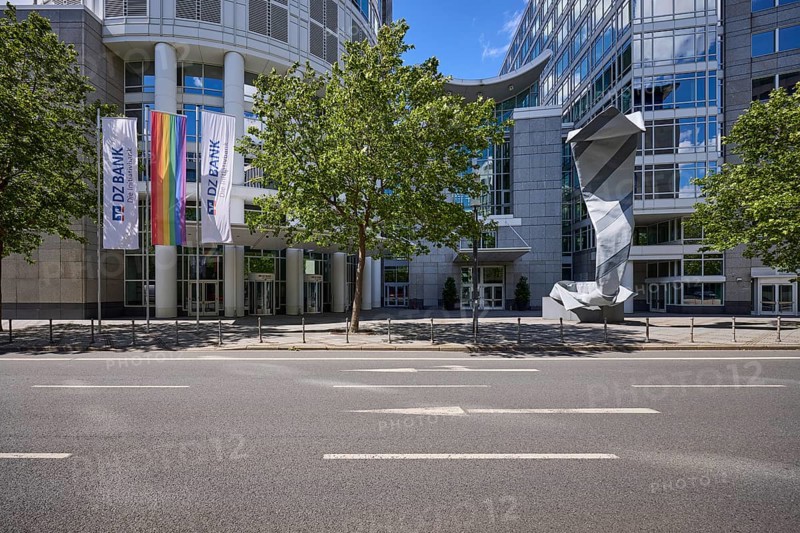 DZ Bank flags, rainbow flag and the sculpture Inverted Collar and Tie by Claes Oldenburg in front of the DZ Bank headquarters in Frankfurt am Main, Hesse, Germany, Europe