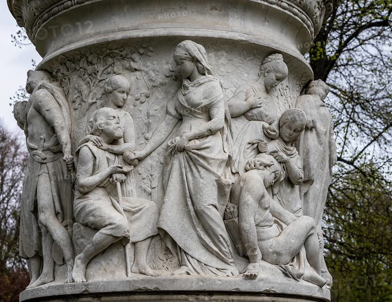 Detail photo, figures and sculptures at the base of the Queen Louise Monument, in the Großer Tiergarten, Berlin, Germany, Europe