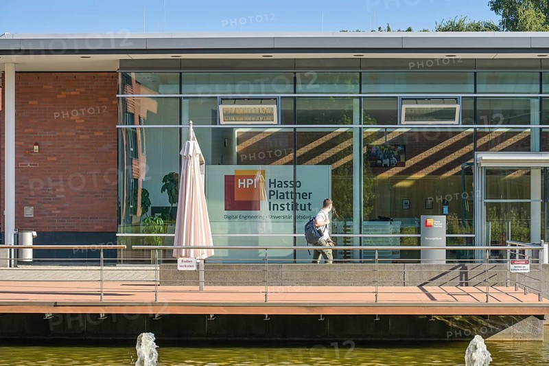 Lecture theatre building, Hasso Plattner Institute, Prof.-Dr.-Helmert-Straße, Babelsberg, Potsdam, Brandenburg, Germany, Europe