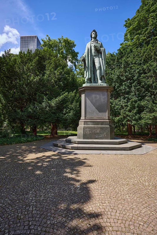 Schiller monument in the Taunusanlagen in the city centre of Frankfurt am Main, district-free city, Hesse, Germany, Europe