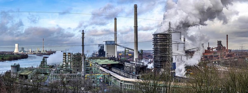 Panorama of the Thyssenkrupp Steel steelworks in Duisburg-Marxloh, on the Rhine, STEAG coal-fired power station Duisburg-Walsum, coking plant unloading tower, centre, blast furnaces 1 and 2, right, North Rhine-Westphalia, Germany, Europe