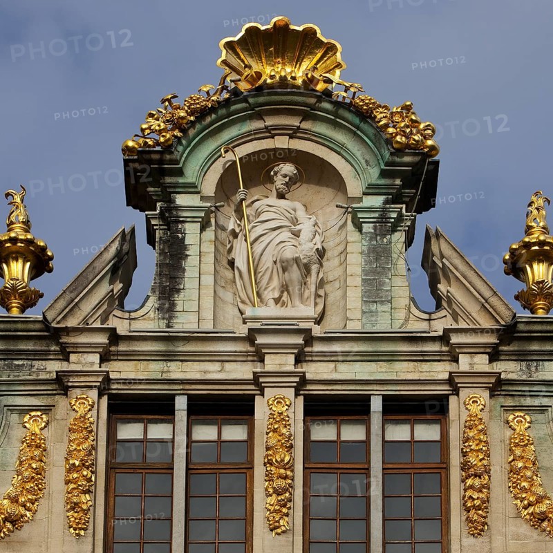 Baroque façade of the guild house La Brouette with St Aegidius, Guild of Fat Makers, Grand-Place, Grote Markt, Brussels, Belgium, Europe