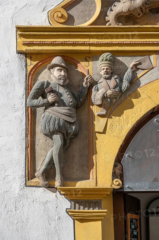 Sculptures on the left side of the entrance portal of the former Franciscan monastery 1287, today Restaurant Klösterle and civic hall, Beim Klösterle 1, Nördlingen, Bavaria, Germany, Europe