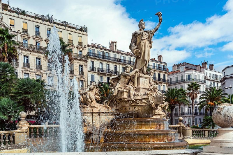 Fontaine de la Federation, Place de la Liberte, Toulon, France, Europe