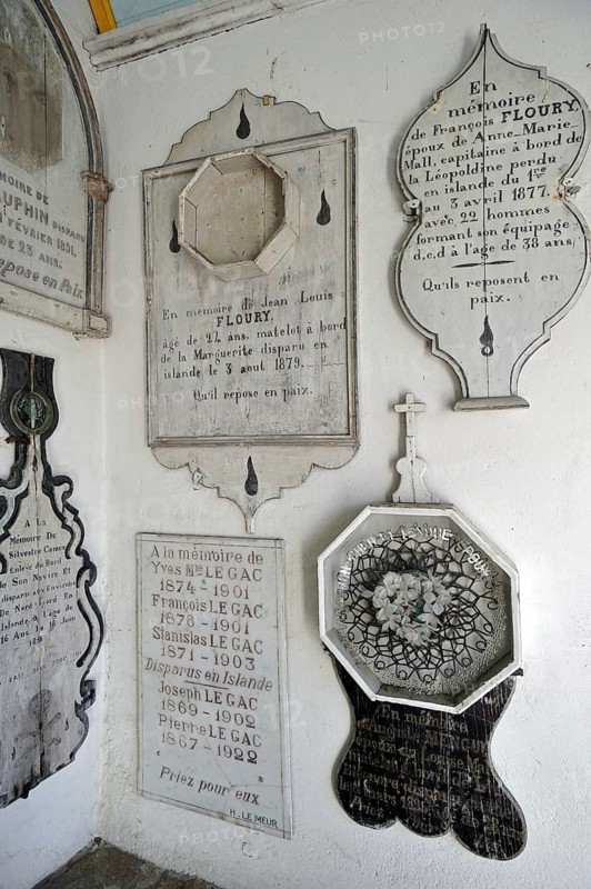 The chapel Perros Hamon de Ploubazlanec with the names of missing fishermen who perished in the Icelandic waters, Côtes-d'Armor, Brittany, France, Europe