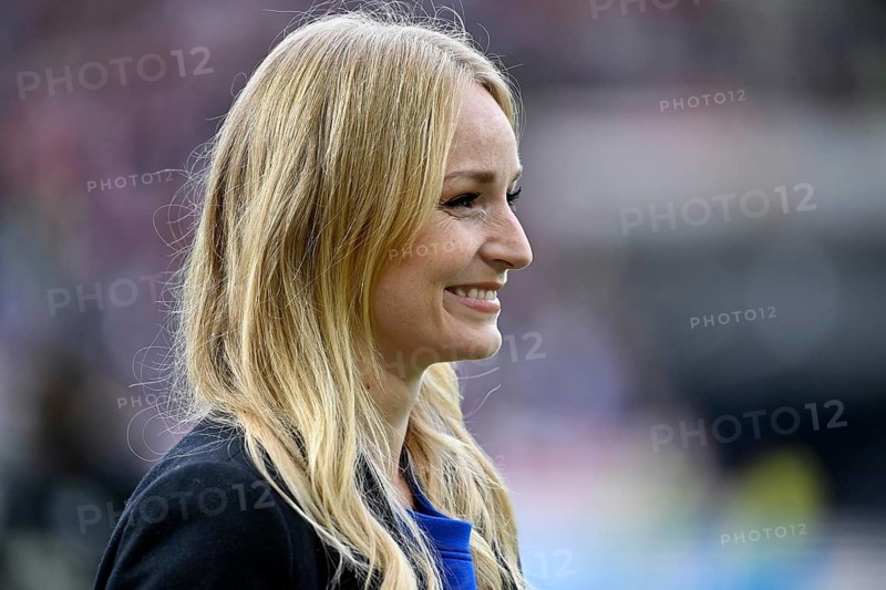 Presenter Sports Presenter SKY Katharina Kleinfeldt, Mercedes-Benz Arena, Stuttgart, Baden-Württemberg, Germany, Europe