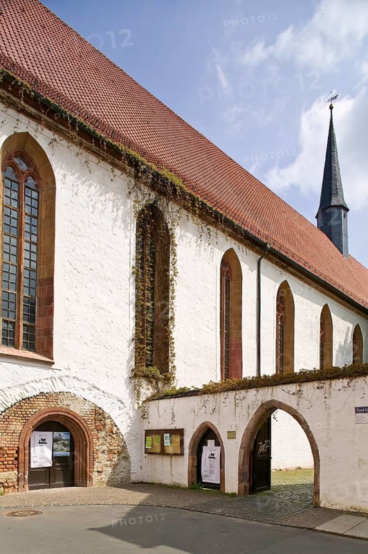 Grimma is of Sorbian origin and was first mentioned in a document in 1065. Meissen margraves and the Saxon electors often resided in the castle. Monastery