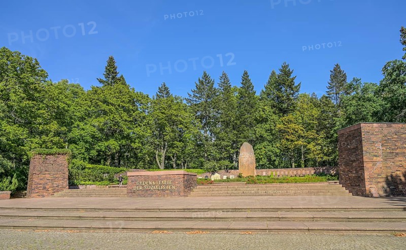 Socialist Memorial, Friedrichsfelde Central Cemetery, Gudrunstrasse, Lichtenberg, Berlin, Germany, Europe