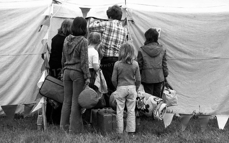 The camps of the DKP-affiliated children's and youth organisations Junge Pioniere and SDAJ at Whitsun 1975 on 17.05.1975 in Schermbeck, Germany, Europe