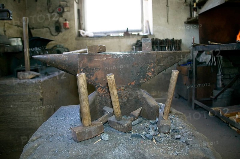Blacksmith at the Demitz-Thumitz granite works. The granite processing tools have to be reforged, sharpened and hardened every day