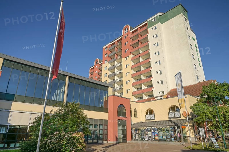 Kurhotel zu Heringsdorf, former FDGB holiday home Solidarität, Delbrückstraße, Heringsdorf, Usedom, Mecklenburg-Vorpommern, Germany, Europe