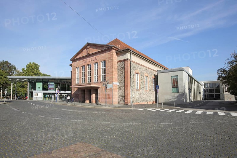 Civic hall, Congress Park, Schlossplatz, Hanau, Hesse, Germany, Europe