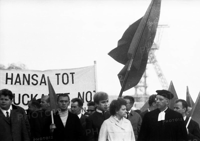 A wave of outrage swept the Ruhr area when the Hansa mine was closed, here during demonstrations in Dortmund-Huckarde, Germany, on 21 October 1967, Europe
