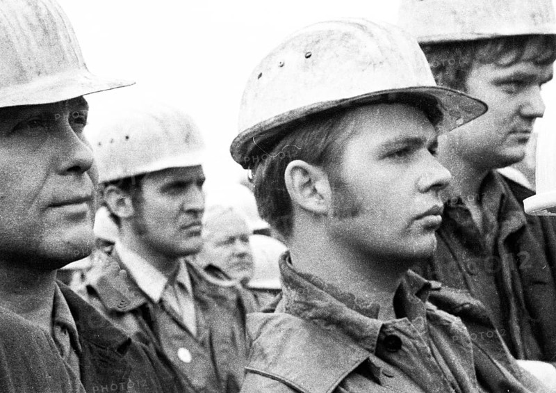 Workers and employees of Chemische Werke Huels (CWH), here in Marl on 30 June 1971, went on a spontaneous strike demanding an 11% wage increase, Germany, Europe