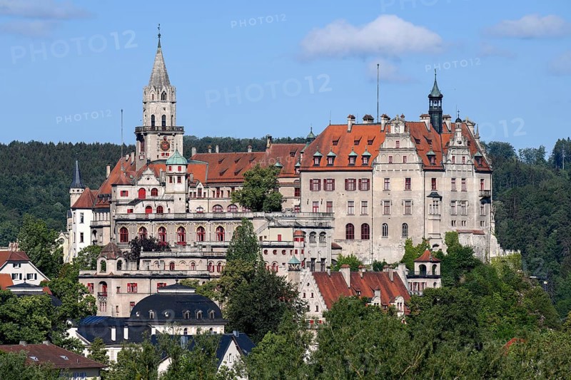 Sigmaringen Palace, Residential Palace and administrative seat of the Princes of Hohenzollern-Sigmaringen, Sigmaringen, Baden-Württemberg, Germany, Europe