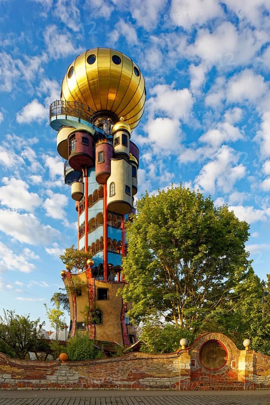 Work of art, Kuchlbauer Tower, also Hundertwasser Tower, 34, 19 metres high, completed in 2010, designed by Friedensreich Hundertwasser, executed by Peter Pelican, Kuchlbauer Brewery, beer garden in Kuchlbauer's Bierwelt, Abensberg, Lower Bavaria, Hallertau, also Holledau or Hollerdau, Bavaria, Germany, Europe