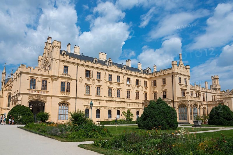 Lednice Castle, Lednice, Eisgrub, Breclav, Jihomoravský kraj, part of the Lednice-Valtice Cultural Landscape, UNESCO World Heritage Site, South Moravia, Czech Republic, Europe
