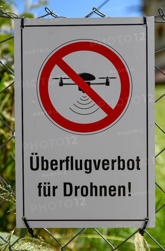 Sign overflight ban for drones, Baden-Württemberg, Germany, Europe