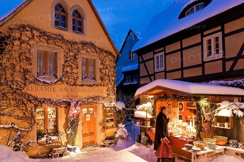 The Christmas market in the old village centre in Dresden Loschwitz, is organised annually by the Elbhangfestverein in traditional form, based on models by Ludwig Richter