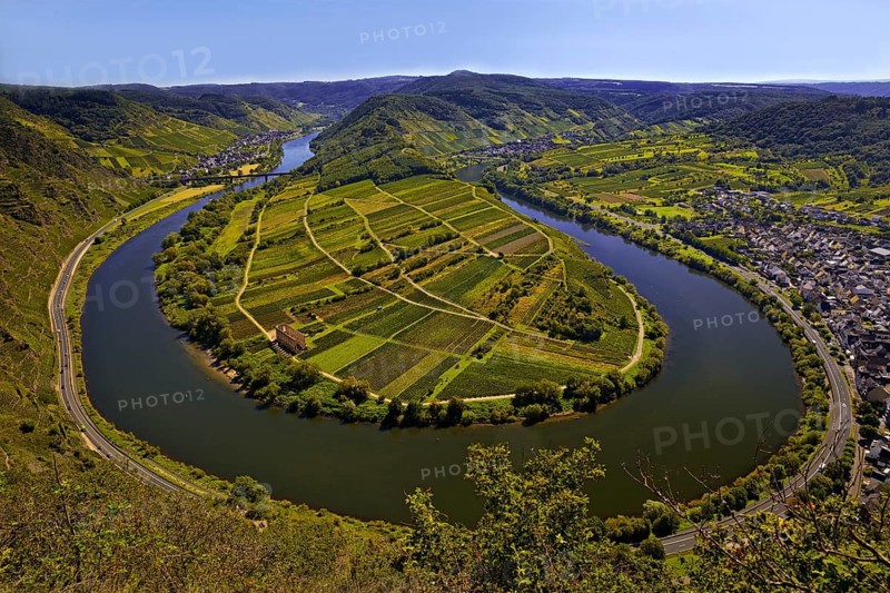 Moselle loop with vineyards and Saint Laurentius Church from the Bremmer Calmont via ferrata, Bremm, Rhineland-Palatinate, Germany, Europe