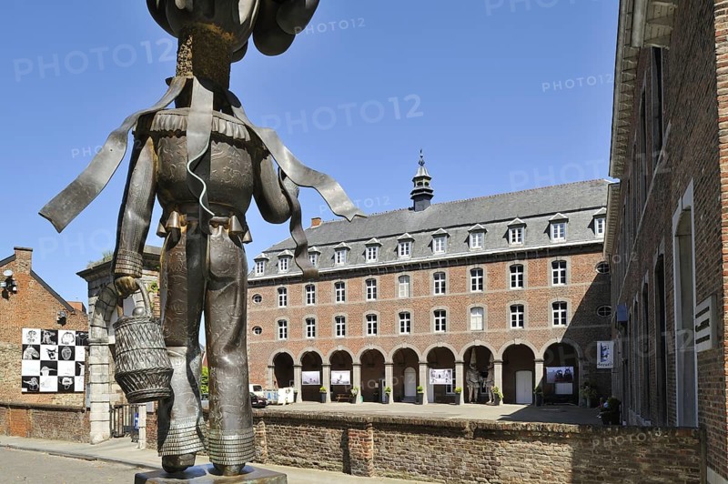 Statue of the Gilles from Binche and Museum of Carnival and Mask, Musée du Carnaval et du masque at Binche, Hainaut, Wallonia, Belgium, Europe