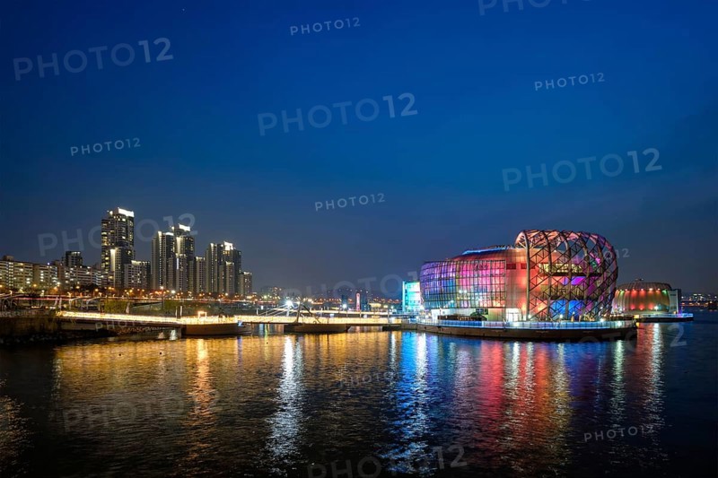 SEOUL, SOUTH KOREA, APRIL 7, 2017: Some Sevit culture complex on artificial floating islands located near the Banpo Bridge illuminated at night, Seoul, South Korea, Asia