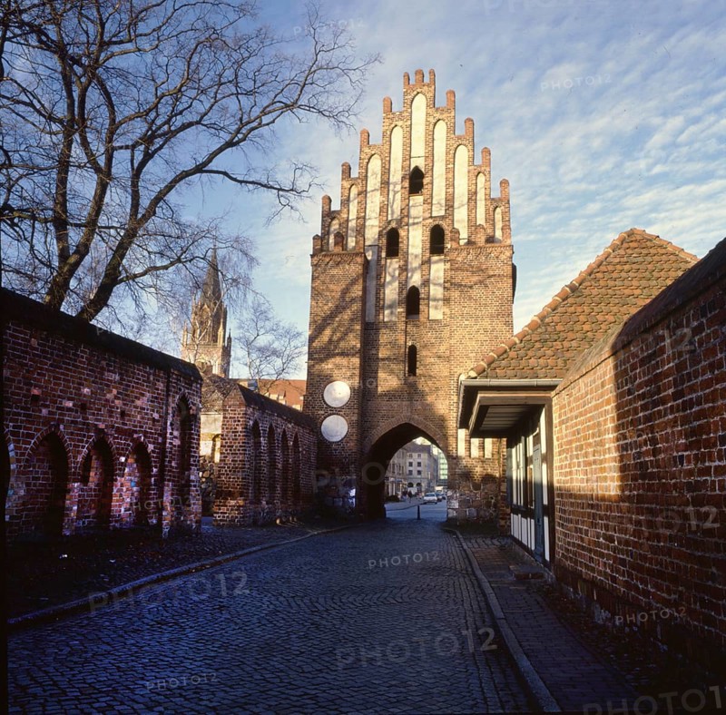 A visit to Neubrandenburg, here on 29.11.1994, still shows a picture of the post-reunification period, especially with regard to the problem of unemployment, Germany, Europe