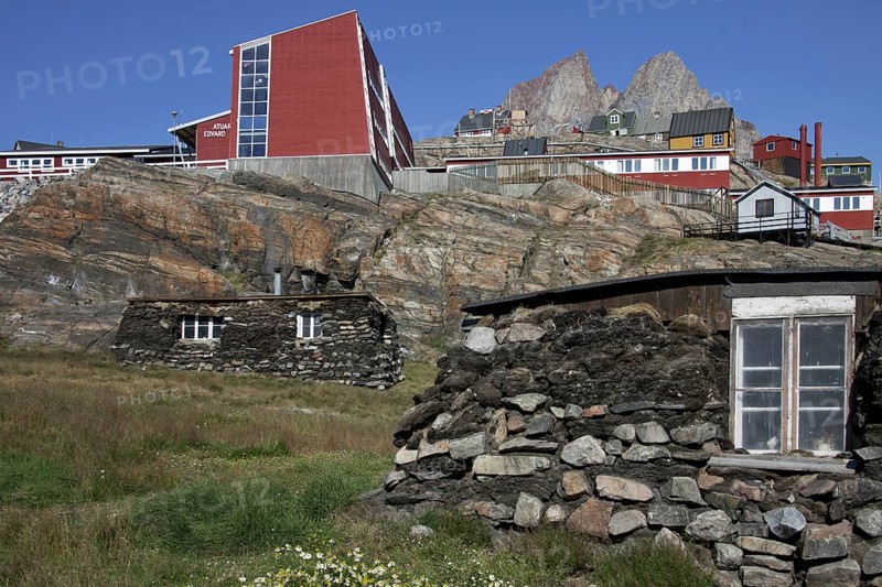 Qarmaq, qammaq, a traditional sod house at the Uummannaq Museum, North-Greenland, Greenland, North America