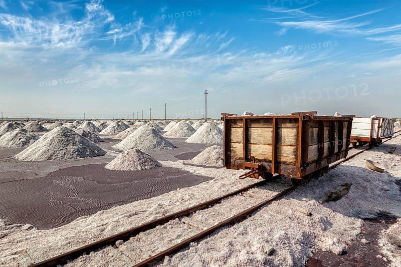 Rail road with railcart cart at salt mine at Sambhar Lake, Sambhar, Rajasthan, India, Asia