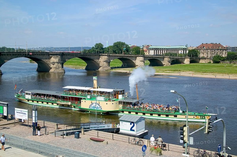 Elbe steamer